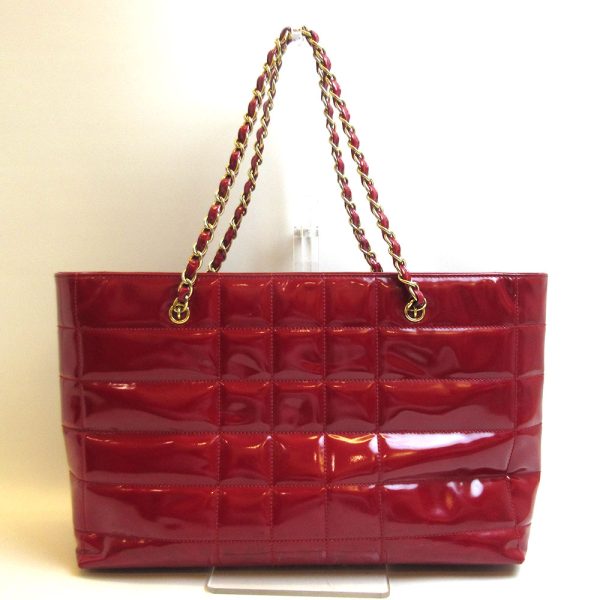 3 cha210822 1u 01 Chanel Chocolate Bar Chain Tote Bag Red