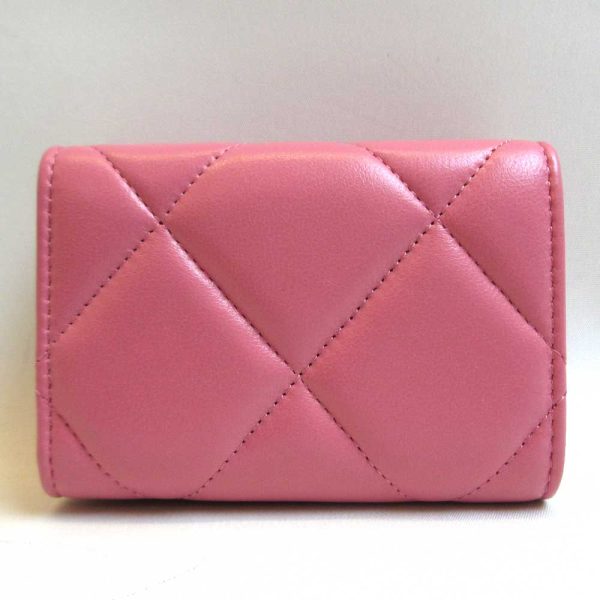 3 cha211015 1ta 01 Chanel Small Flap Wallet Pink