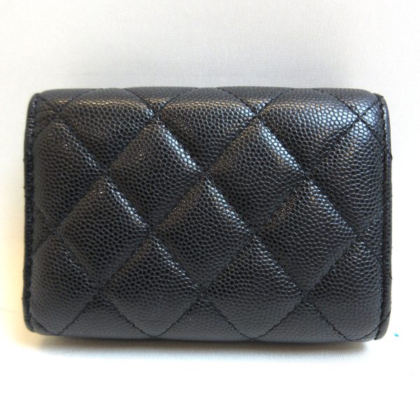 3 cha211213 1u 01 Chanel Matelasse Caviar Skin Trifold Wallet Black