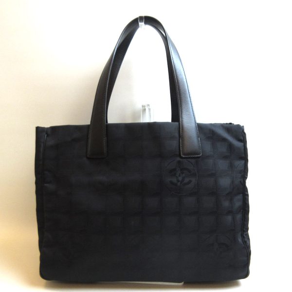 3 cha230105 1u Chanel Travel Line Tote MM Nylon Jacquard Black