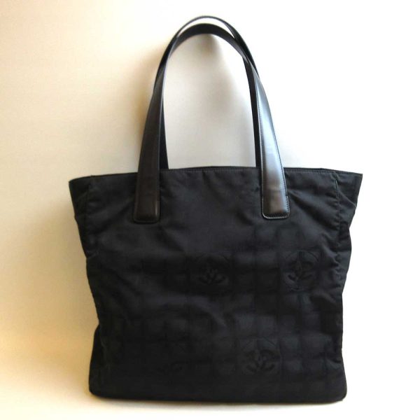 3 cha230309 1u Chanel New Travel Line Tote GM Black