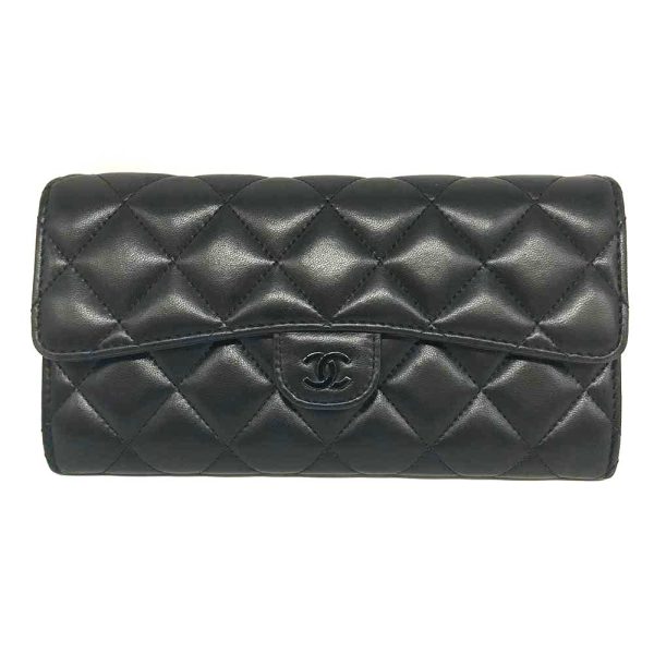 3 cha240512 1 Chanel Long Flap Wallet Lambskin Matelasse Black