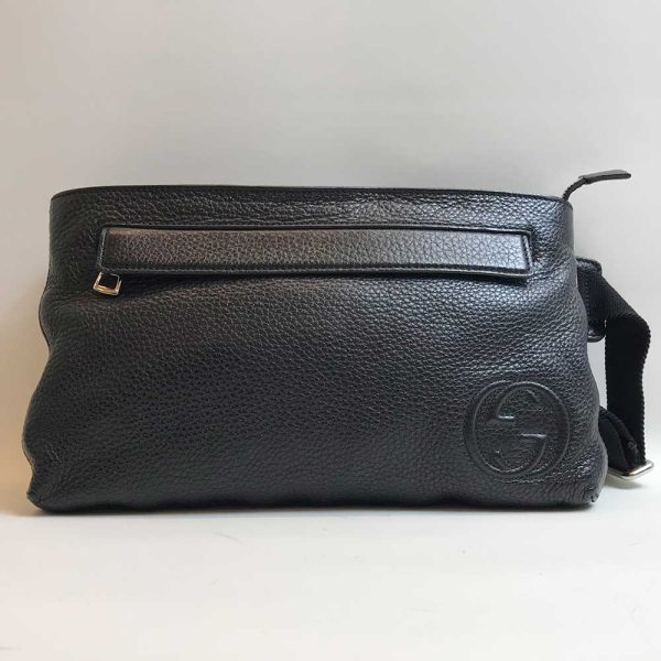 3 gu230914 1m Gucci Body Bag Pouch Soho Interlocking G Black