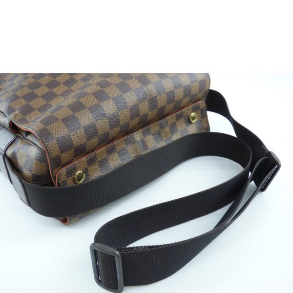 32148 4 Louis Vuitton Naviglio Damier Ebene Shoulder Bag Brown