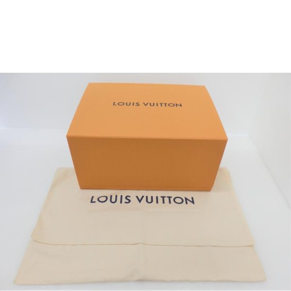 32264 6 Louis Vuitton On the Go MM Tote Bag Monogram Empreinte