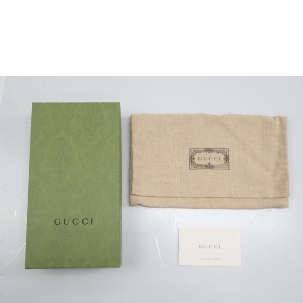 32899 8 Gucci GG Marmont Supreme Canvas Round Zipper Wallet