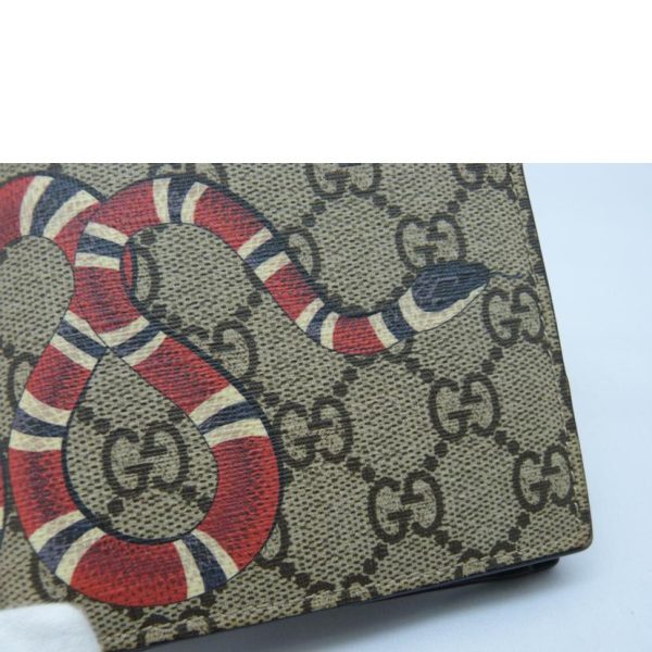 32950 10 Gucci Snake Bifold Wallet