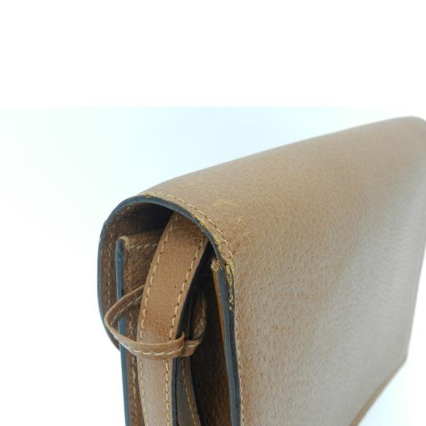 33568 8 Gucci Leather Shoulder Bag Camel