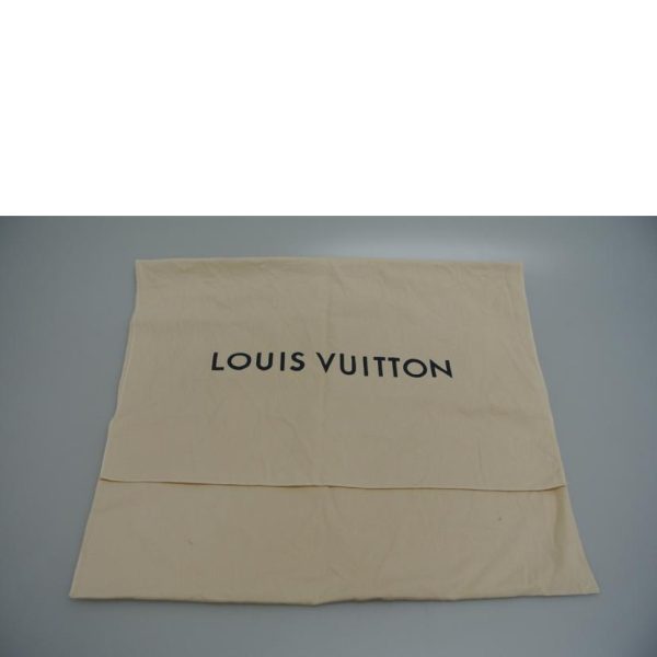 33908 6 Louis Vuitton Overnight Bag Taiga Black