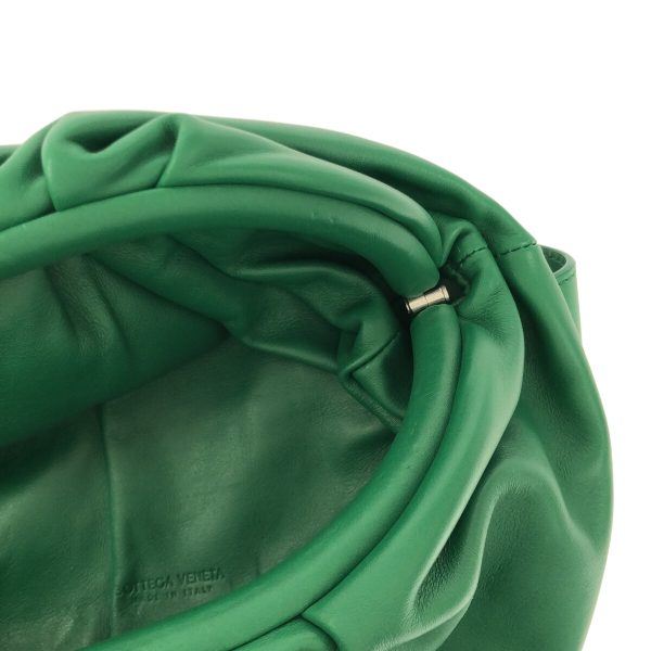 34583820 10 Bottega Veneta The Chain Pouch Green Calf Shoulder Bag