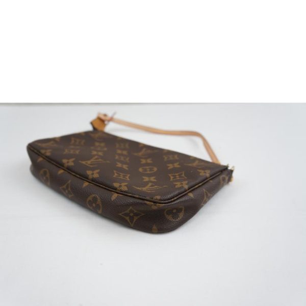 35483 4 Louis Vuitton Pochette Accessoire Bag Monogram Brown