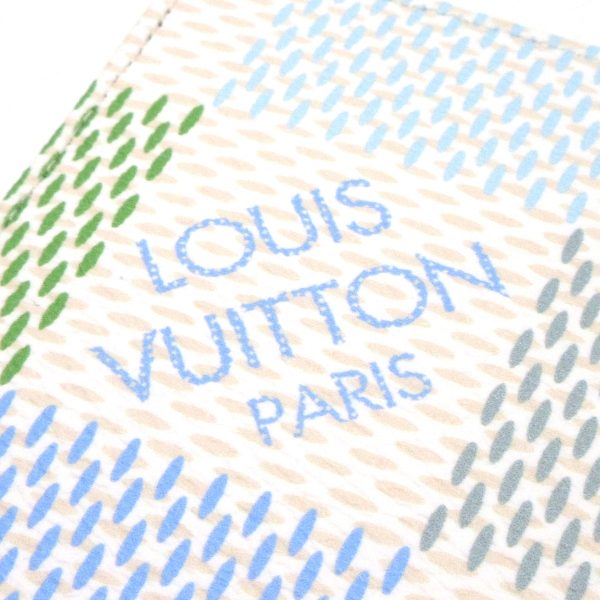 36399617 8 Louis Vuitton Zippy Wallet Damier Canvas Long Wallet Pistachio