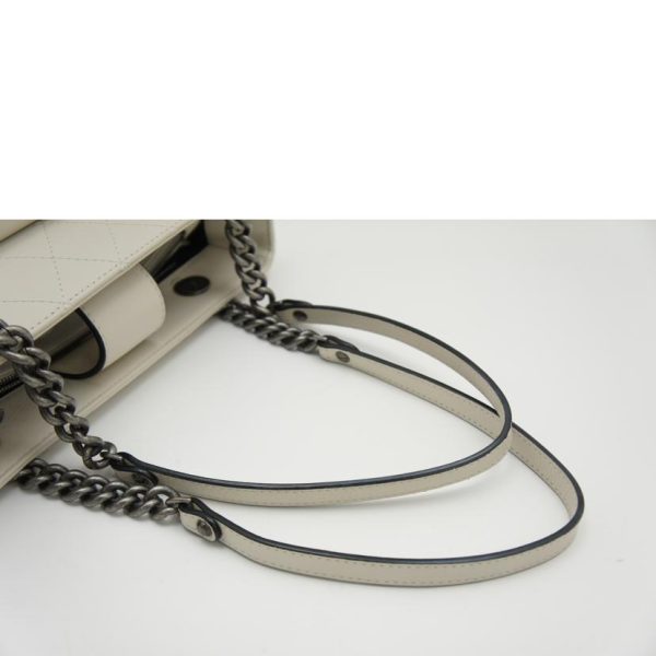 37019 4 CHANEL Matelasse Soft Caviar Chain Tote White