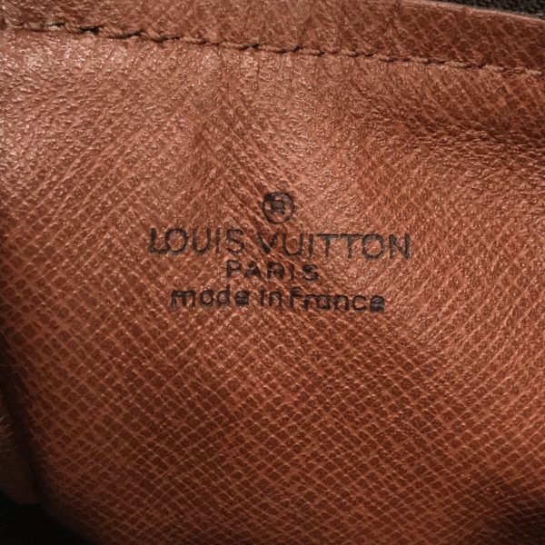 37032868 7 Louis Vuitton Old Papillon Canvas Monogram Handbag Brown