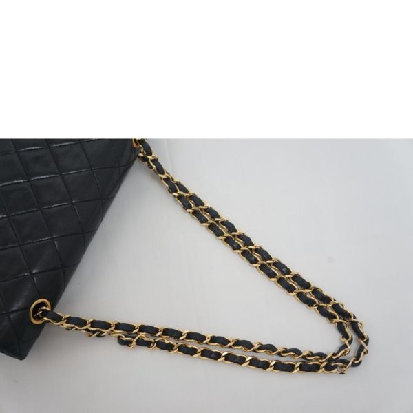 37095 4 CHANEL Vintage Matelasse W Flap Chain Shoulder Bag Black