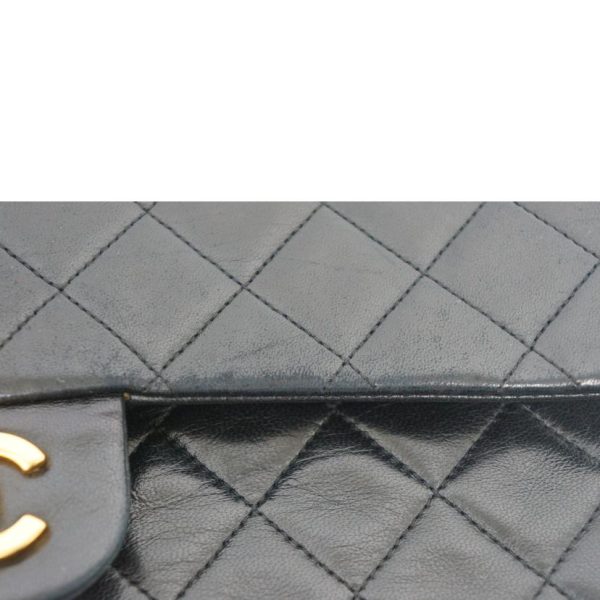 37095 8 CHANEL Vintage Matelasse W Flap Chain Shoulder Bag Black