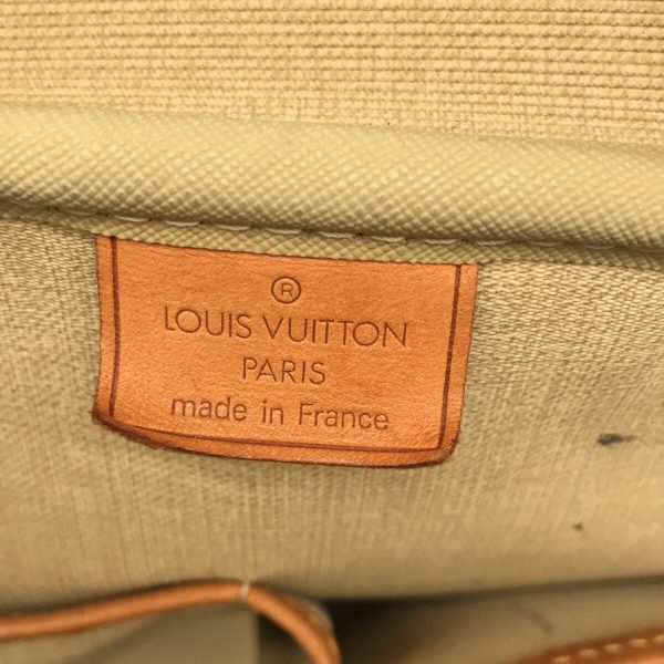 37112971 7 Louis Vuitton Deauville Canvas Monogram Handbag Brown