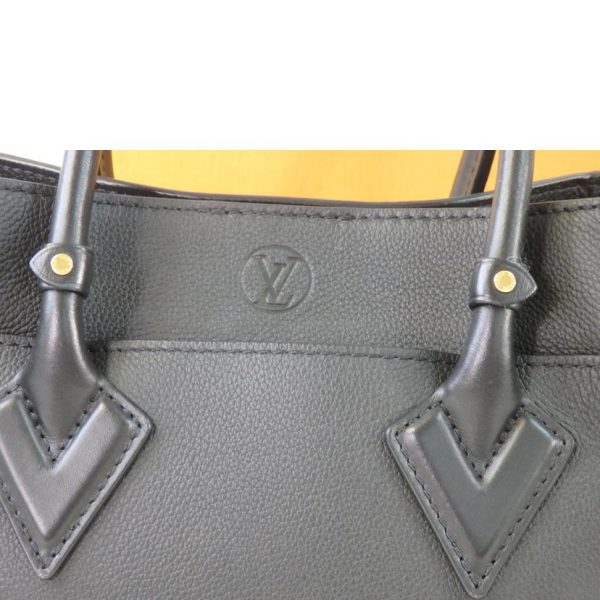 37185 8 Louis Vuitton On My Side PM Monogram Bag Noir