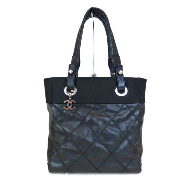 37246 1 Chanel Paris Biarritz Tote Bag Black