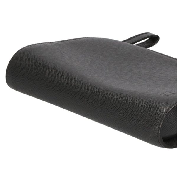 37249 3 Louis Vuitton Baikal Taiga Clutch Bag Black