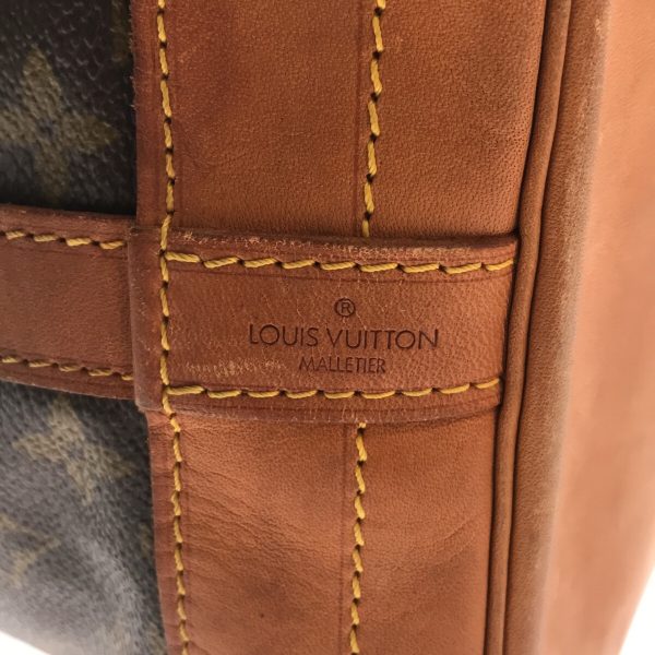 37268783 7 Louis Vuitton Noe Canvas Monogram Shoulder Bag Brown