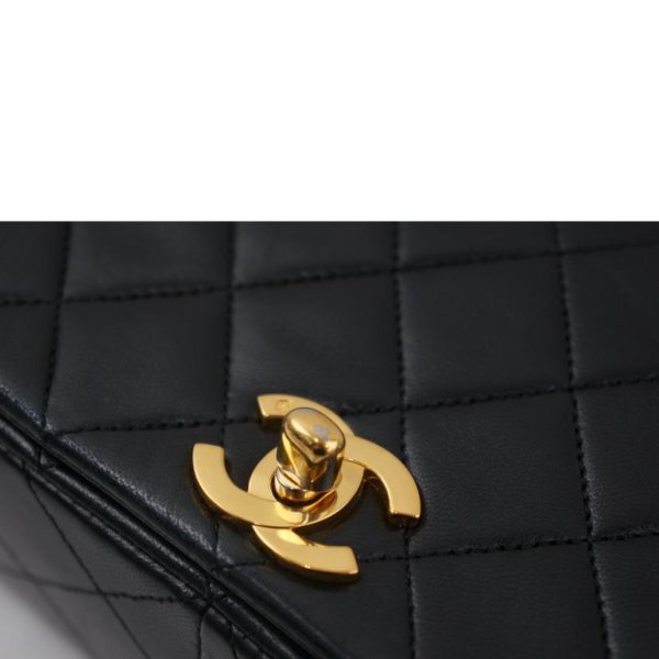 37283 11 Chanel Matelasse Chain Shoulder Bag Black