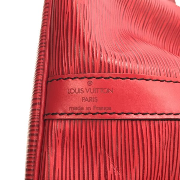 37302052 7 Louis Vuitton Petit Noe Leather Shoulder Bag Red