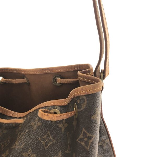 37304665 11 Louis Vuitton Noe Canvas Monogram Shoulder Bag Brown