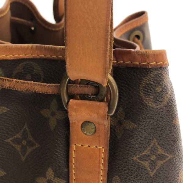 37307505 10 Louis Vuitton Noe Canvas Monogram Shoulder Bag Brown