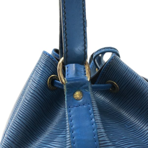 37312157 10 Louis Vuitton Noe Leather Shoulder Bag Blue