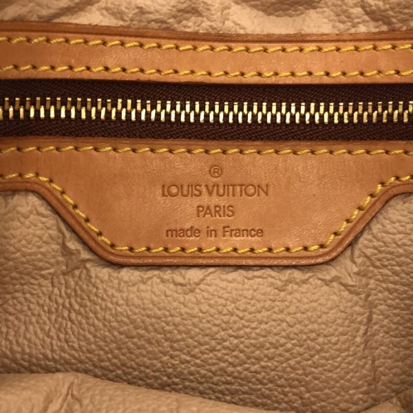 37312293 7 Louis Vuitton Petit Baguette Shoulder Bag Brown