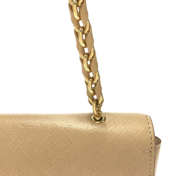 37312397 9 Salvatore Ferragamo Genie Vara Chain Shoulder Bag Beige