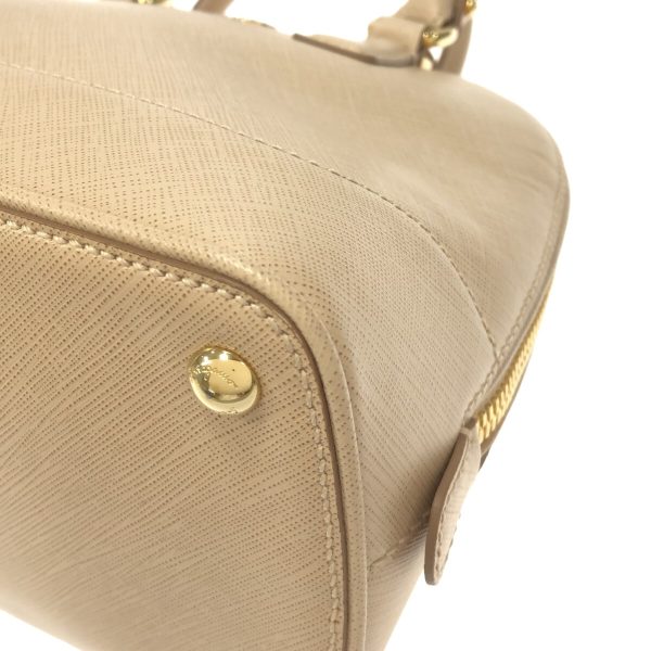 37312400 5 Salvatore Ferragamo Dalina Gancini Leather Handbag Beige