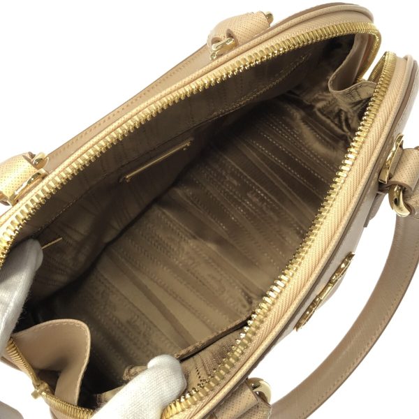 37312400 6 Salvatore Ferragamo Dalina Gancini Leather Handbag Beige