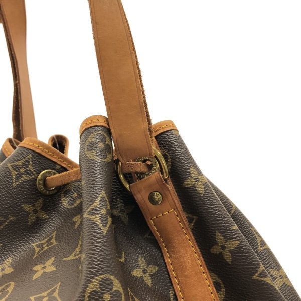 37324615 10 Louis Vuitton Noe Canvas Monogram Shoulder Bag Brown