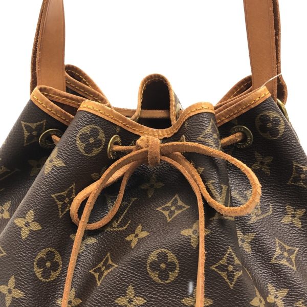 37324615 11 Louis Vuitton Noe Canvas Monogram Shoulder Bag Brown