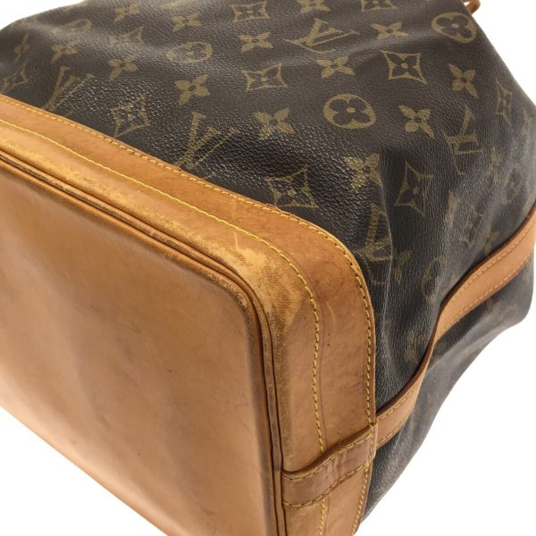 37328079 5 Louis Vuitton Noe Canvas Monogram Shoulder Bag Brown