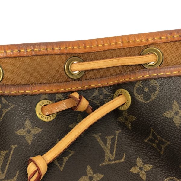 37328085 10 Louis Vuitton Noe Canvas Monogram Shoulder Bag Brown