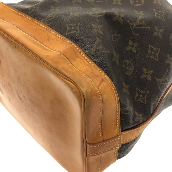 37328085 5 Louis Vuitton Noe Canvas Monogram Shoulder Bag Brown