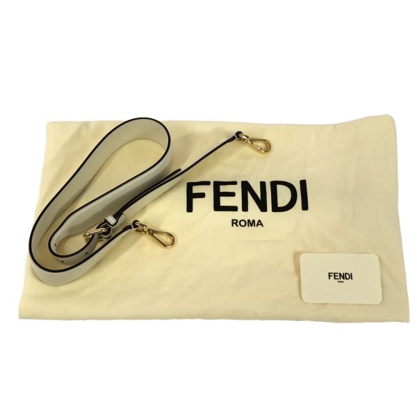 37347416 11 Fendi Tote Bag Leather White