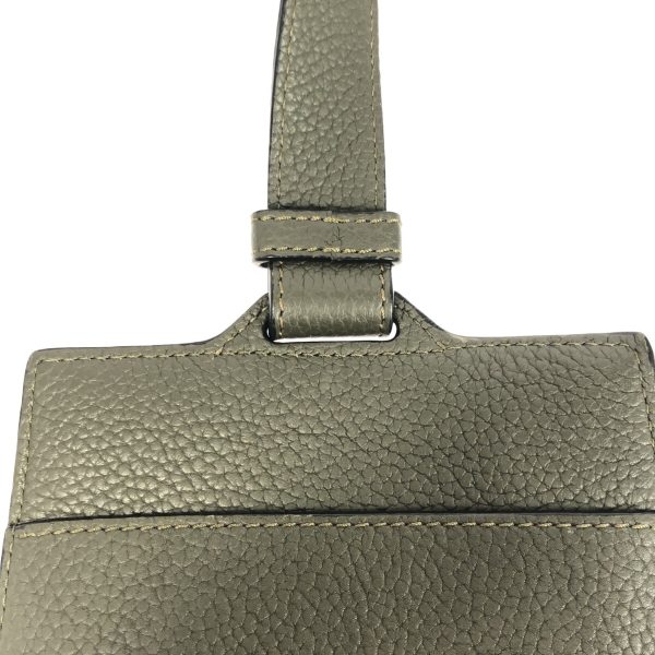 37392855 9 Loewe Vertical T Pocket Shoulder Bag Leather Khaki