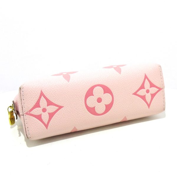 37415821 3 Louis Vuitton Pochette Cosmetic Leather Pouch Boutondrose