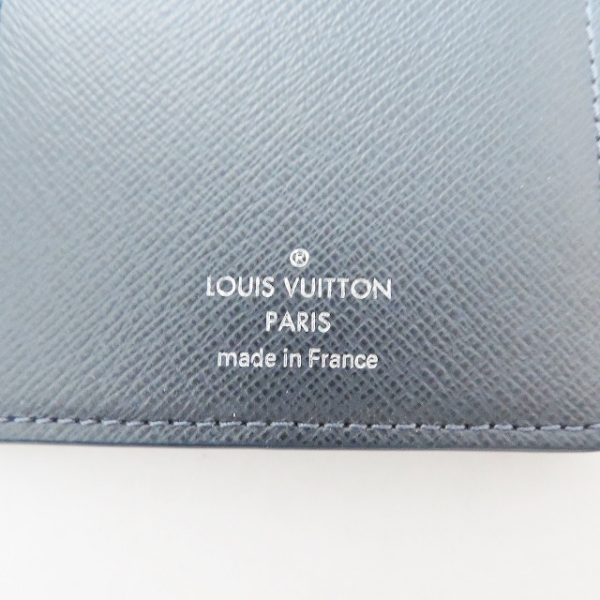 37522406 5 Louis Vuitton Portefeuille Brazza Taiga Long Wallet Ocean