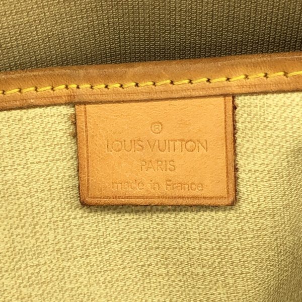 37567316 7 Louis Vuitton Excursion Canvas Monogram Handbag Brown