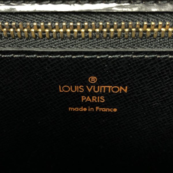 37596851 7 Louis Vuitton Saint Cloud Leather Shoulder Bag Noir