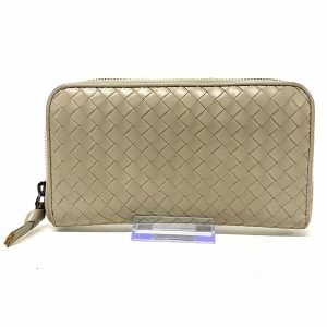 37607116 1 Louis Vuitton NeoNoe Shoulder Bag Bicolor Tourtrell Creme