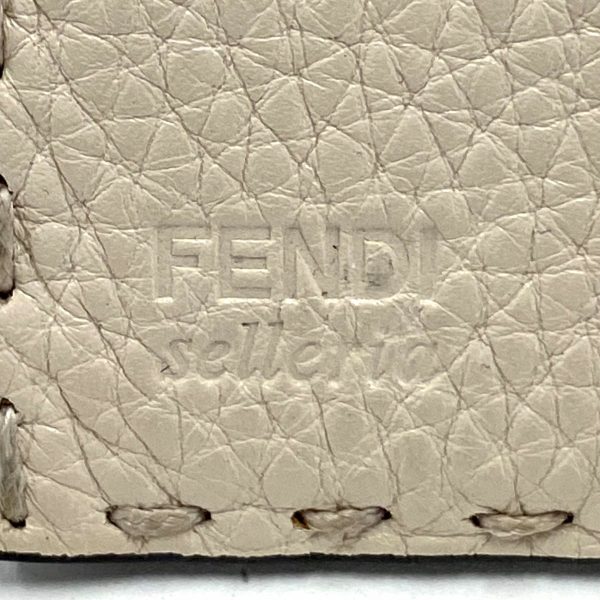 37629939 6 Fendi Wallet Leather Ivory