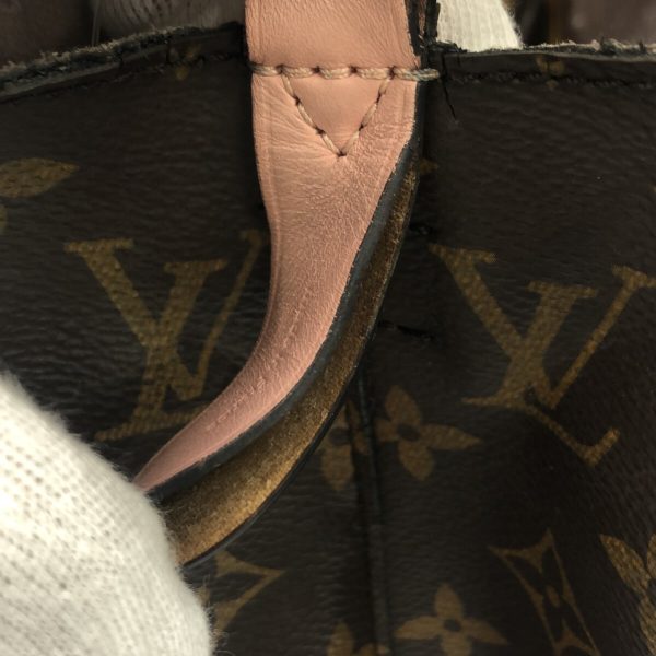 37643143 15 Louis Vuitton Neonoe Monogram Canvas Shoulder Bag Rose Poudre