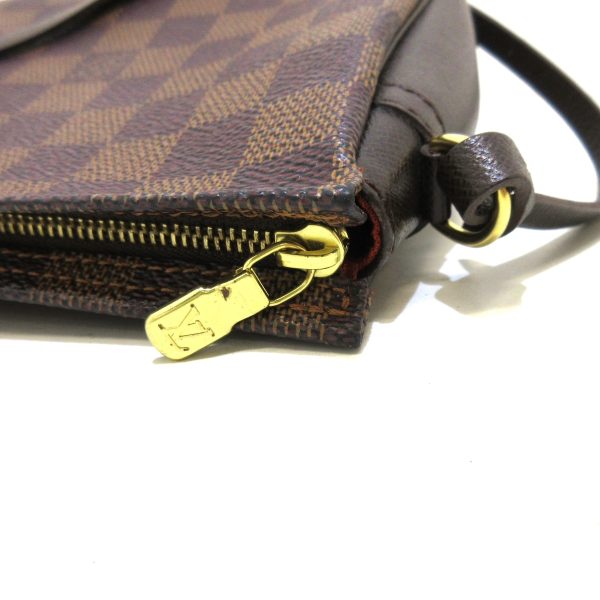 37677082 11 Louis Vuitton Truth Makeup Damier Canvas Handbag Ebene