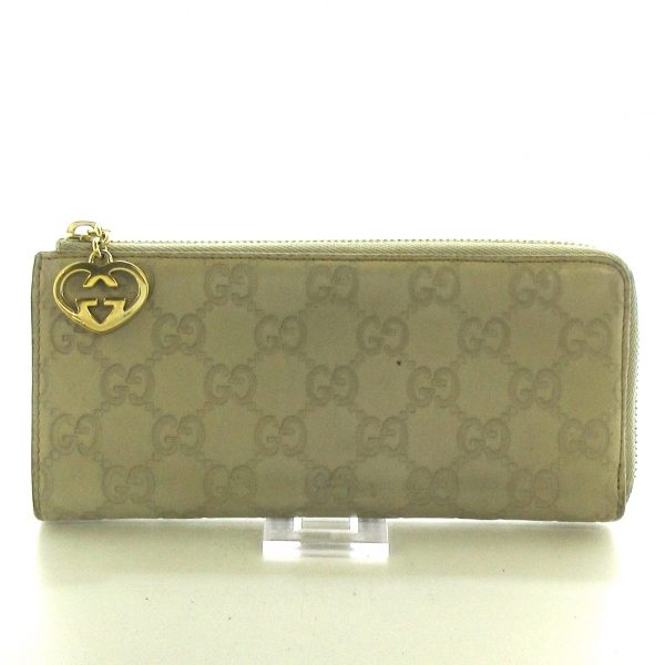 37760519 1 Gucci Lovely Shimaline Long Wallet White